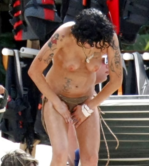 All personal Amy winehouse boobs and pussy this What Amy winehouse boobs and pussy topic